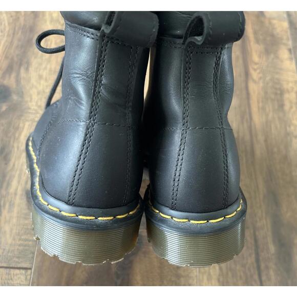 Dr. Martens 11292 Women's Sz 9 Men's Sz 8 Black Leather Lace Up Boots Greasy - Picture 13 of 14